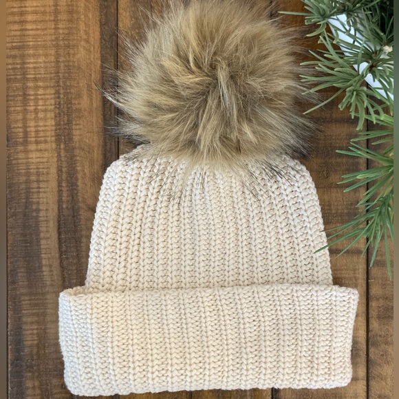 LOVE YOUR MELON | Cream Pom Beanie - Picture 4 of 4